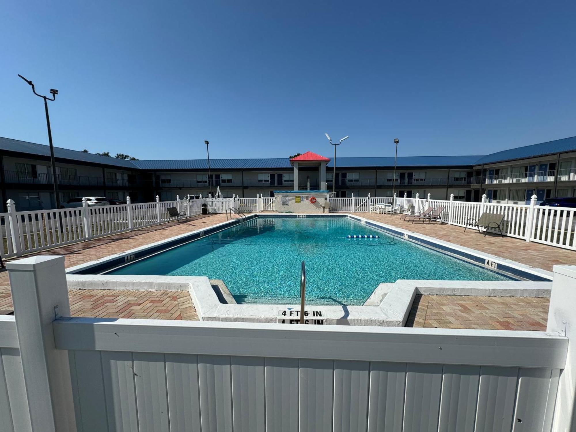 Motel 6 Englewood Exterior foto